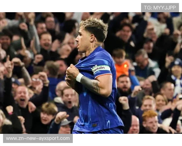 切尔西恩佐组织与抢断训练提升，打造全能中场的未来之星